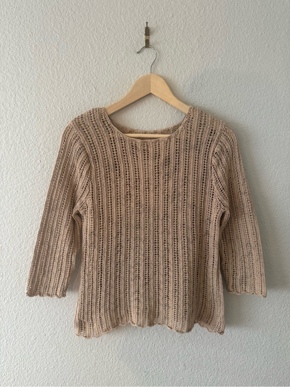 Tan Sweater Half Sleeves Size Large by Coldwater Creek